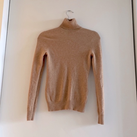 Lord & Taylor Sweaters - Lord & Taylor Cashmere Turtleneck Sweater